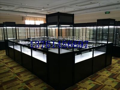 展架展柜特賣租賃全攻略 從文藝創作到商業展銷的一站式解決方案